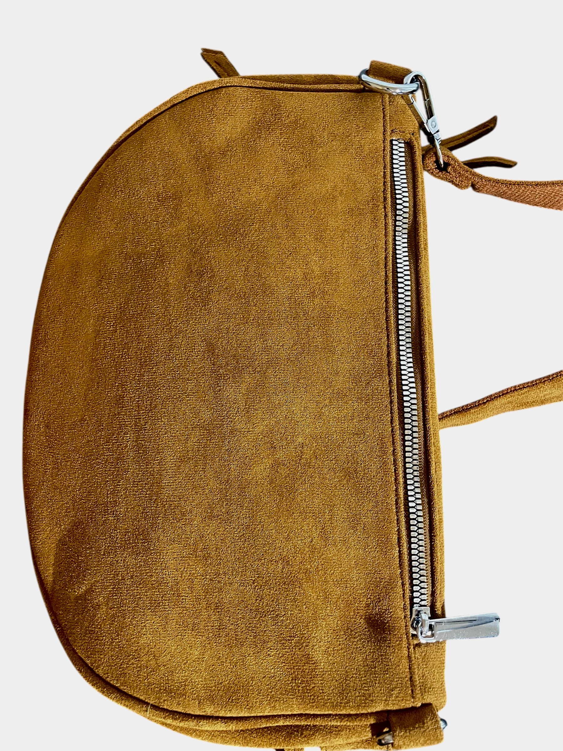 Photoroom_20251003_222252